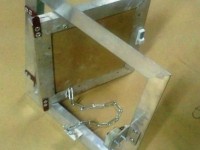 Алюминиевый люк невидимка со съёмной дверцей тип Планшет 20х20 см